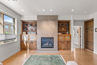 175 Lithia Way 200, Ashland, OR 97520