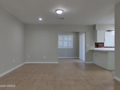 2108 W Hermosa Dr, Tempe, AZ 85282 - photo 4