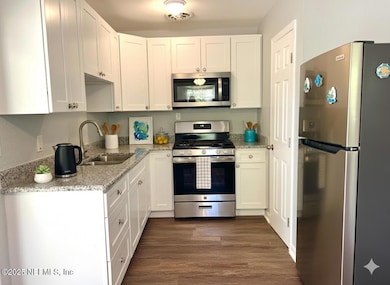 2203 Betsy Dr, Jacksonville, FL 32210 - photo 5