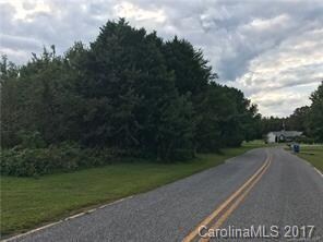 284 Treebark Rd, Statesville, NC 28625 - photo 2