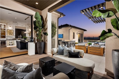 560 Peninsula, Irvine, CA 92602 - photo 5