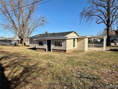 424 N Spring St, Perryville, MO 63775 - photo 3