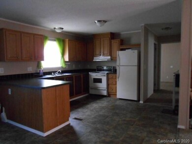 3850 Pineleaf Cir unit 2, Midland, NC 28107 - photo 4