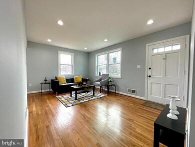 12703 Caldwell St, Rockville, MD 20853 - photo 3