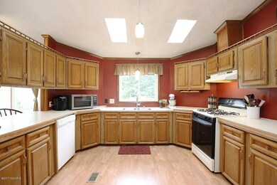 448 Tyler Rd, Wayland, MI 49348 - photo 7