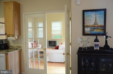 8314 Lyndhurst St, Laurel, MD 20724 - photo 7