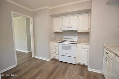 405 Cedar Ct, Jacksonville, NC 28546 - photo 5