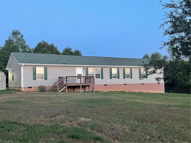 4053 Rice Dr, Asheboro, NC 27205 - photo 4