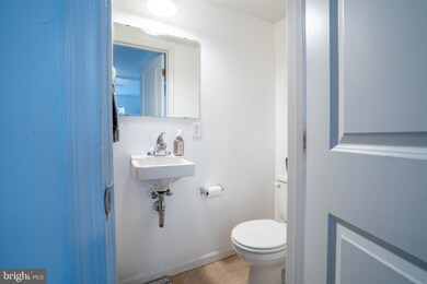 4644 Dillon Place, Baltimore, MD 21224 - photo 5