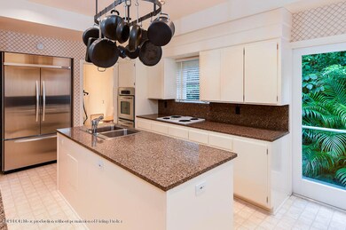 Kitchen MLS