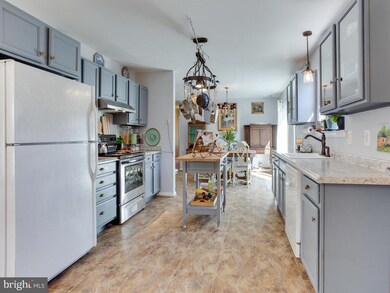 20 S Macrae Ave, Prince Frederick, MD 20678 - photo 6