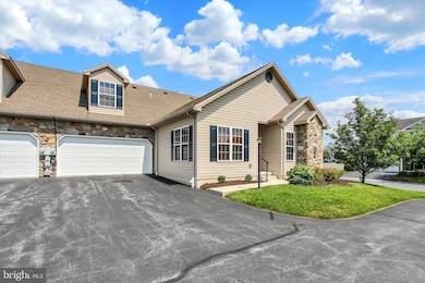 31 Ivy Ln unit 2C, Gettysburg, PA 17325 - photo 3