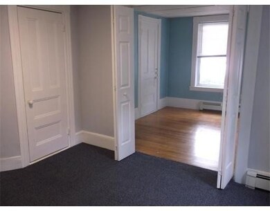 58 Albion St unit 4, Rockland, MA 02370 - photo 3