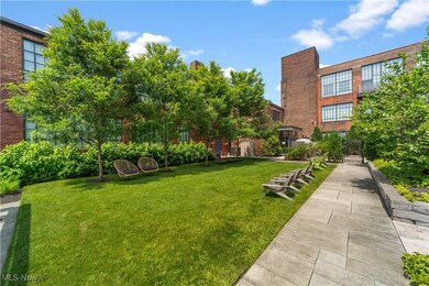 2048 Fulton Rd unit 107, Cleveland, OH 44113 - photo 6