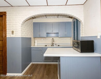 1148 W Locust St, Scranton, PA 18504 - photo 7