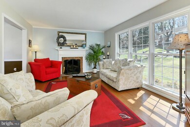 6540 Bay Tree Ct, Falls Church, VA 22041 - photo 4