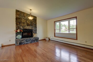 8510 Rebel Ridge Dr, Anchorage, AK 99504 - photo 3