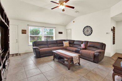 3304 Deer Trail Dr, Alvin, TX 77511 - photo 6