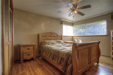 8417 41st St W, University Place, WA 98466 - photo 7