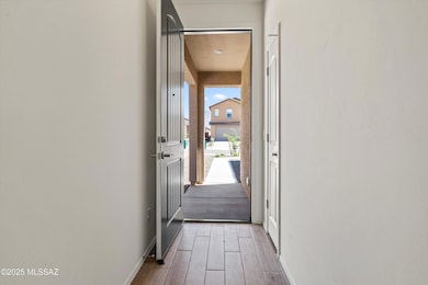 9329 N Peridot Vista Ave, Tucson, AZ 85742 - photo 5