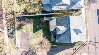 339 W 4th St, Bloomsburg, PA 17815 - photo 4