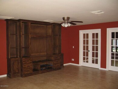 Great Room w/built in