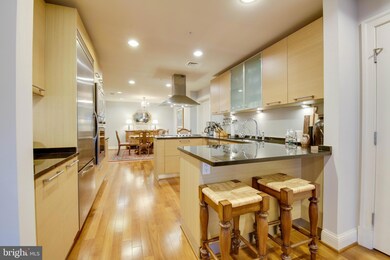 The Ritz-Carlton Residences, Baltimore, MD 21230 - photo 3