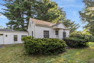 466 Donald St, Bedford, NH 03110 - photo 2