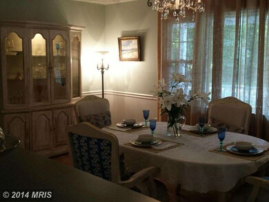 907 Dawson Rd, Edgewater, MD 21037 - photo 7