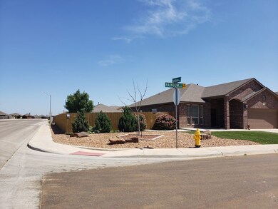 601 Rainbow Ct, Odessa, TX 79765 - photo 2