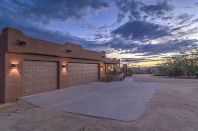 EPANDED 3 CAR GARAGE