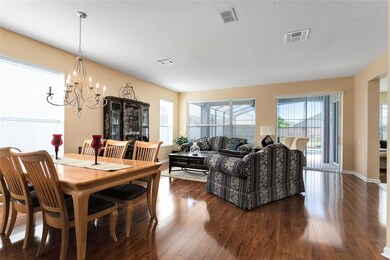 Casual Dining and Living Rooms