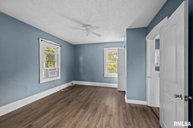 1514 N Marquette St, Davenport, IA 52804 - photo 6