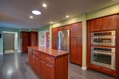 5607 Rolene Ct, Fitchburg, WI 53575 - photo 6