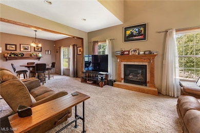 2760 Relda Cir SW, Massillon, OH 44647 - photo 5