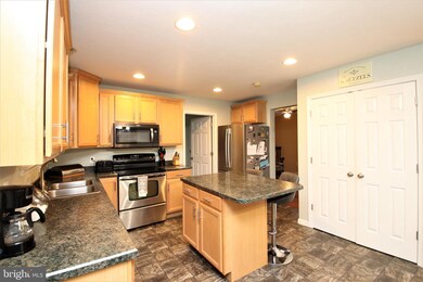 1741 Falcon Ln, Chambersburg, PA 17202 - photo 7