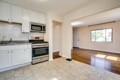 Clean white Kitchen