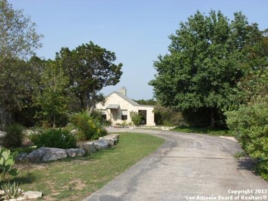 20030 Bluehill Pass, Helotes, TX 78023 - photo 2