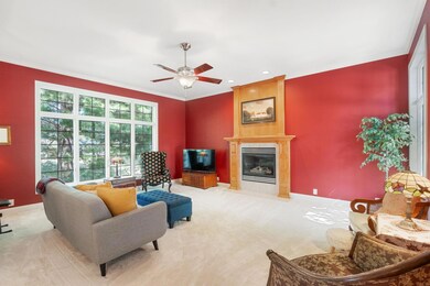 2921 Wellington Dr, Cedar Falls, IA 50613 - photo 6