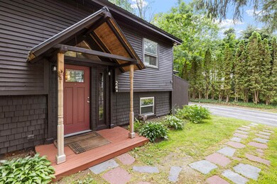 24 Hillrise Ln, Meredith, NH 03253 - photo 2