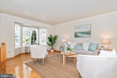 1304 Waterway Ct, Stoney Beach, MD 21226 - photo 4