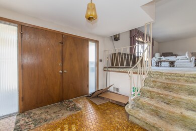 1205 Laurel Ln, Schaumburg, IL 60193 - photo 7