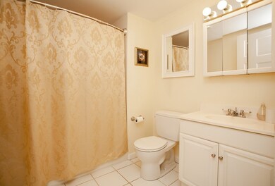 82 Munroe St unit 6, Somerville, MA 02143 - photo 6