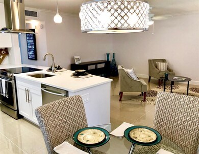Kitchen & Dining