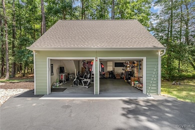 Detached garage with tons of storage or an excelle
