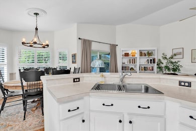 27610 Sky Lake Cir, Wesley Chapel, FL 33544 - photo 6