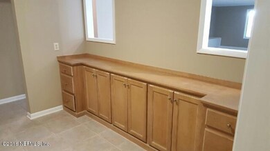 8633 Synhoff Dr, Jacksonville, FL 32216 - photo 6