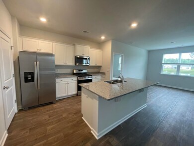 512 Sybilwood Ln, Summerville, SC 29486 - photo 2