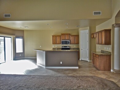 Kitchen with walk in pantry & granite
