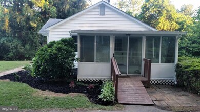 6108 Oakland Mills Rd, Sykesville, MD 21784 - photo 2